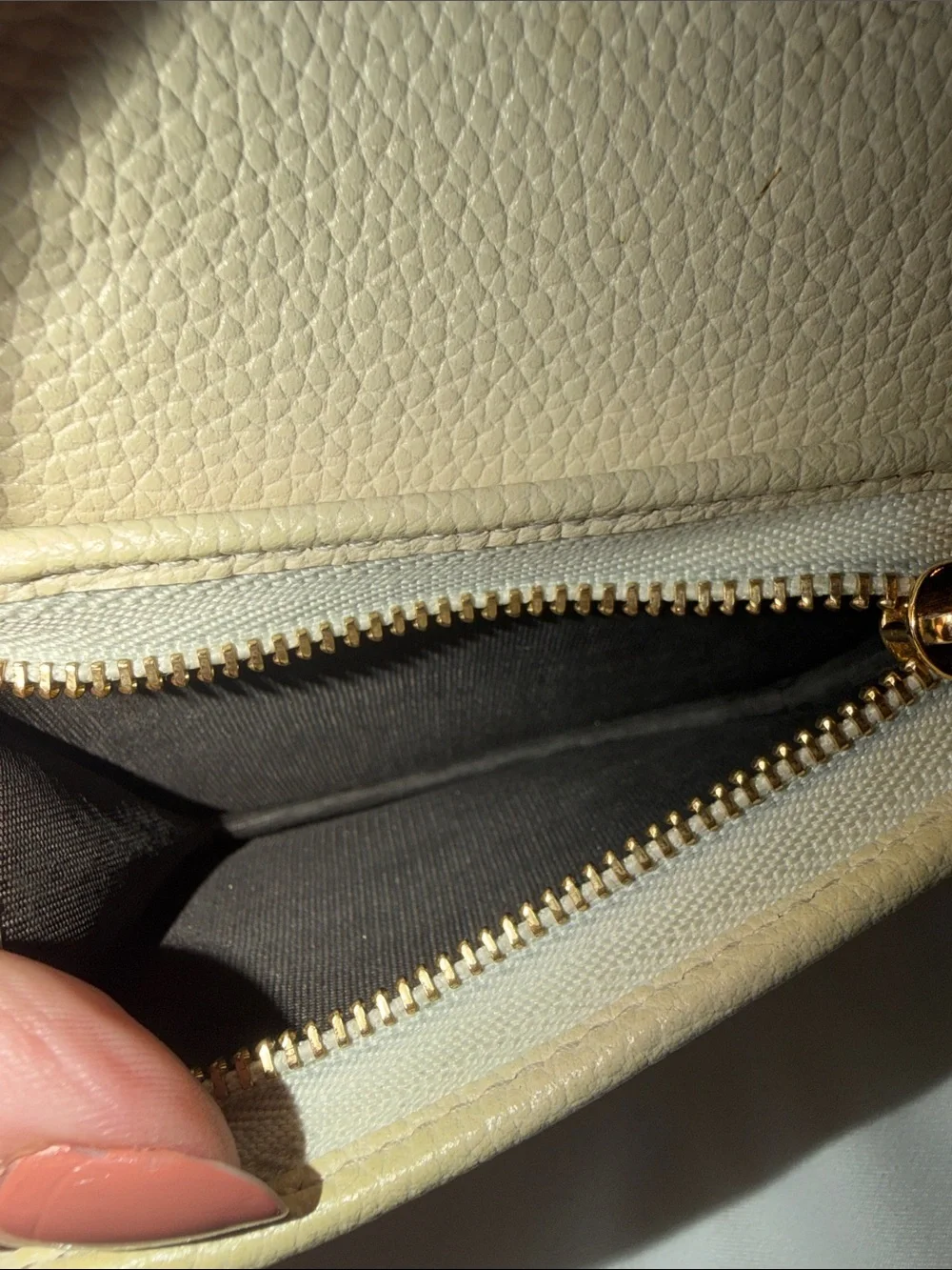 Gucci Zumi Card Case Wallet - Picture 7 of 10